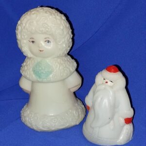 figurki-deda-moroza-i-snegurochki