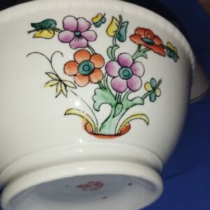vintazhnaya-kosushka-piala-s-ruchnoj-rospisyu