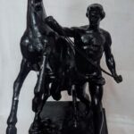Каслинское литье: Скульптура «Укрощение коня» 4